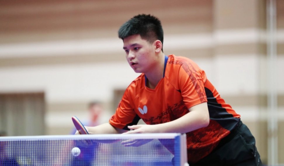 官方：瓦伦西亚签下阿拉维斯前锋里奥哈